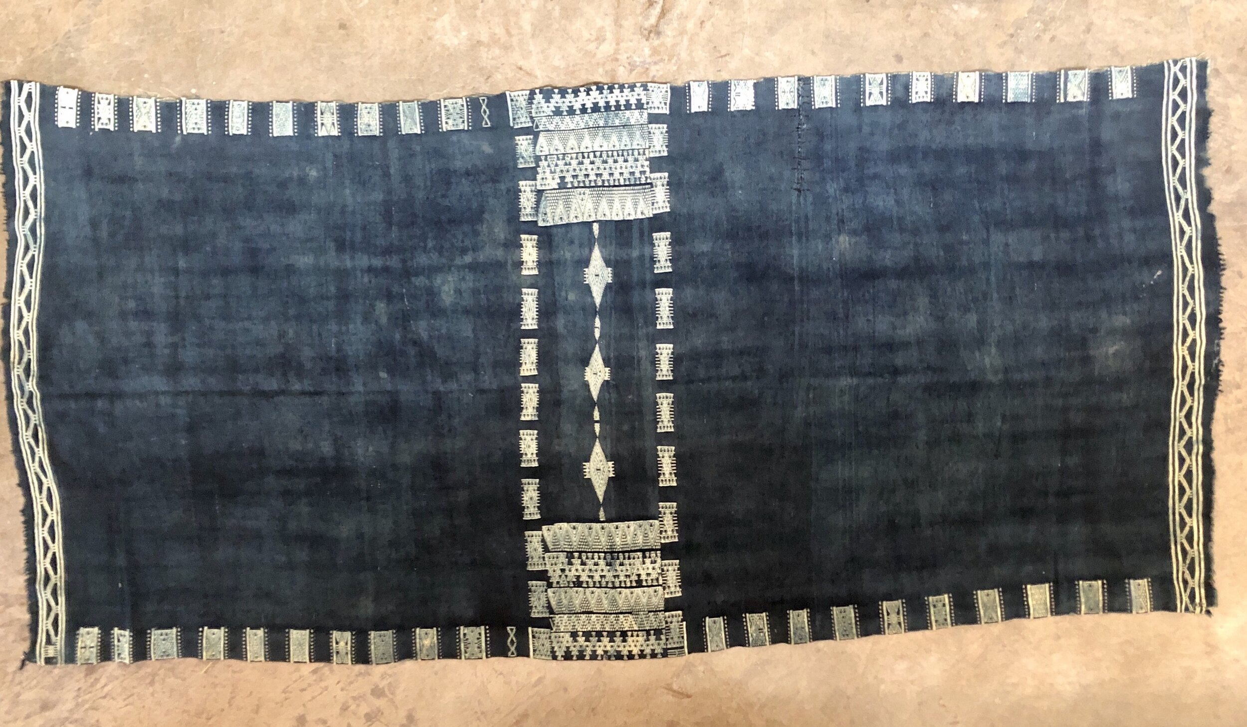 Indigo Textile (Tunisia) — TAD Tribal Art